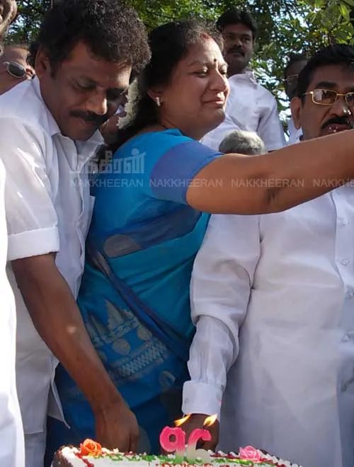  Sasikala Pushbha 